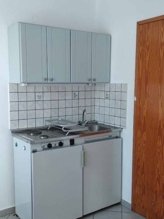Ton Mari Apartments Palaiochora Eksteriør billede